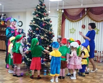 Новогодние праздники в детском саду